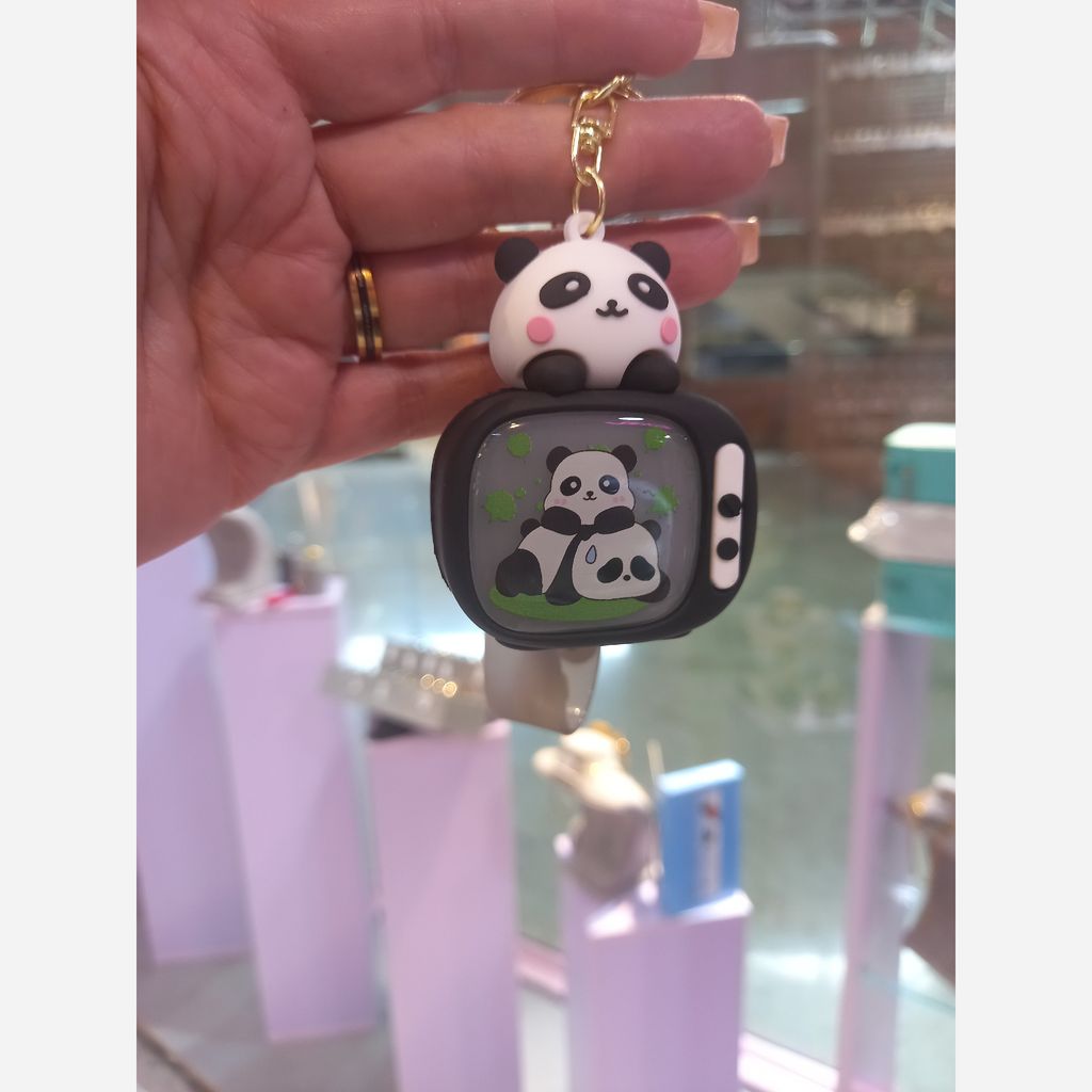 خرید انلاین جاکلیدی سیلیکونی پاندای چراغ دار