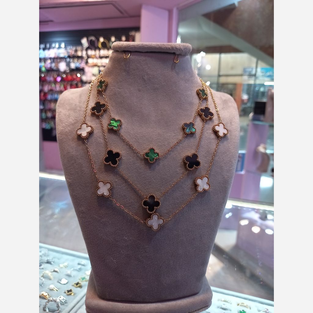 قیمت ارزان گردنبند های ونکلیف