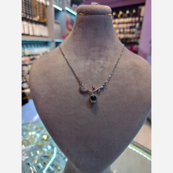 گردنبند گل لاله