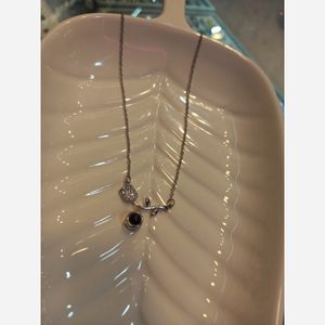 مشخصات گردنبند گل لاله