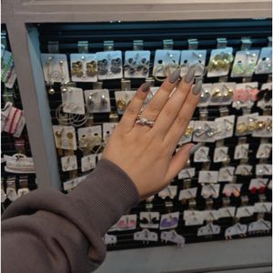 انگشتر گره ایی نگین دار