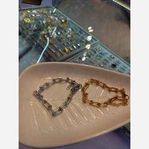 دستبند تیفانی