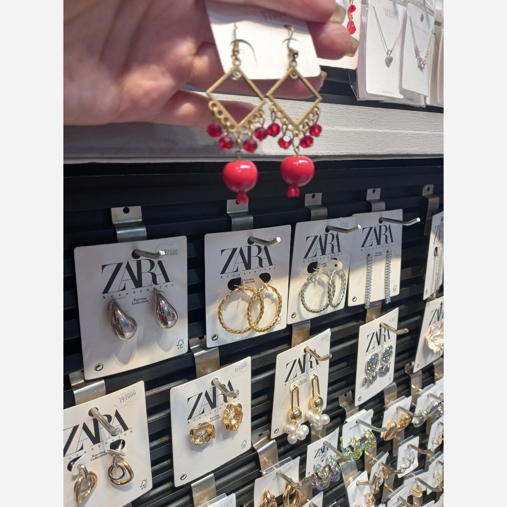 فروش اینترنتی گوشواره ی اناری