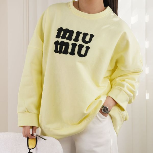 دورس داخل کرک miu miu پاد