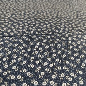 مشخصات چادر دوخته شده زنانه