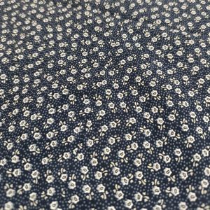 خرید اینترنتی چادر دوخته شده زنانه