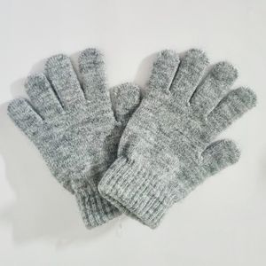 خرید اینترنتی دستکش زمستانی اسپرت ساده