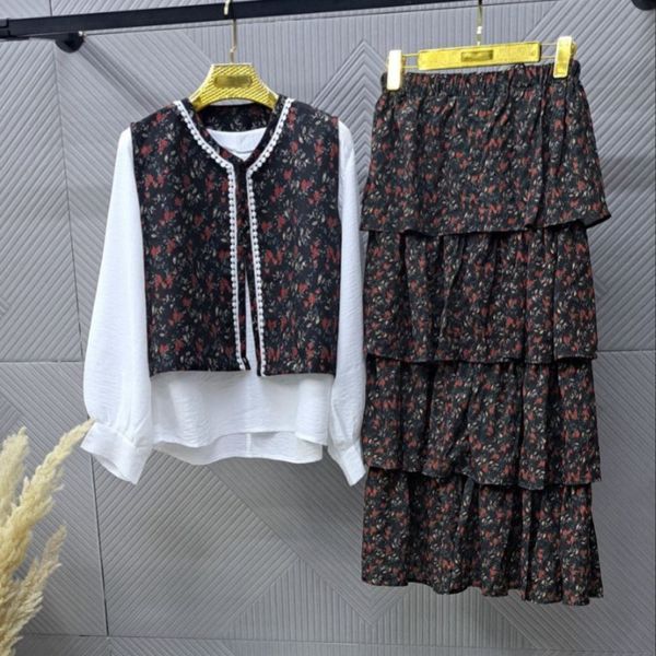 ست شومیز جلیقه و دامن مدل دنیز