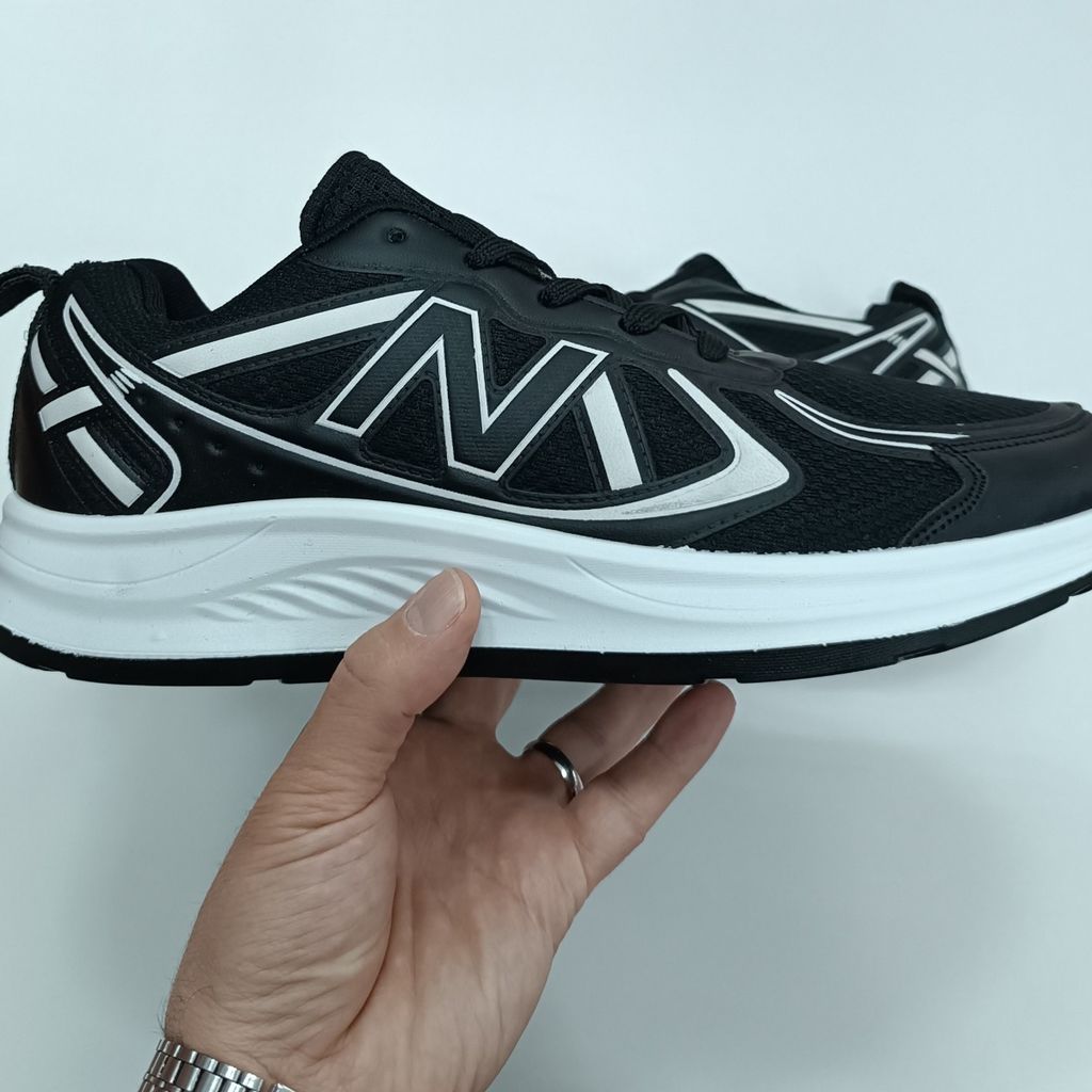 فروش اینترنتی کتونی مردانه نیوبالانس بزرگ پا کیفیت بالا