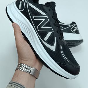 خرید اینترنتی کتونی مردانه نیوبالانس بزرگ پا کیفیت بالا