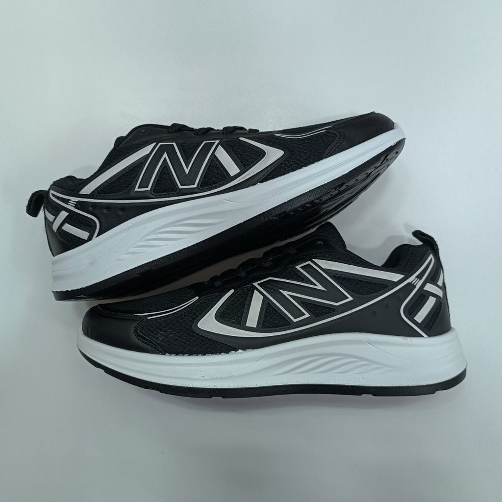 فروش اینترنتی کتونی مردانه نیوبالانس بزرگ پا کیفیت بالا