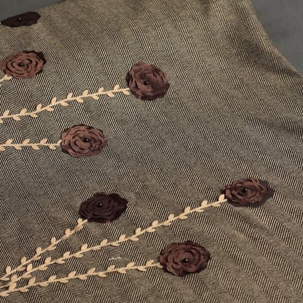 پارچه فوتر گل برجسته