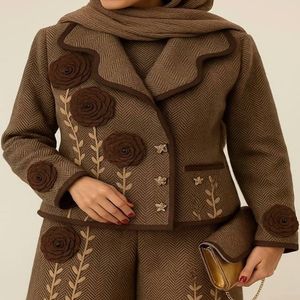 خرید اینترنتی قیمت پارچه فوتر گل برجسته