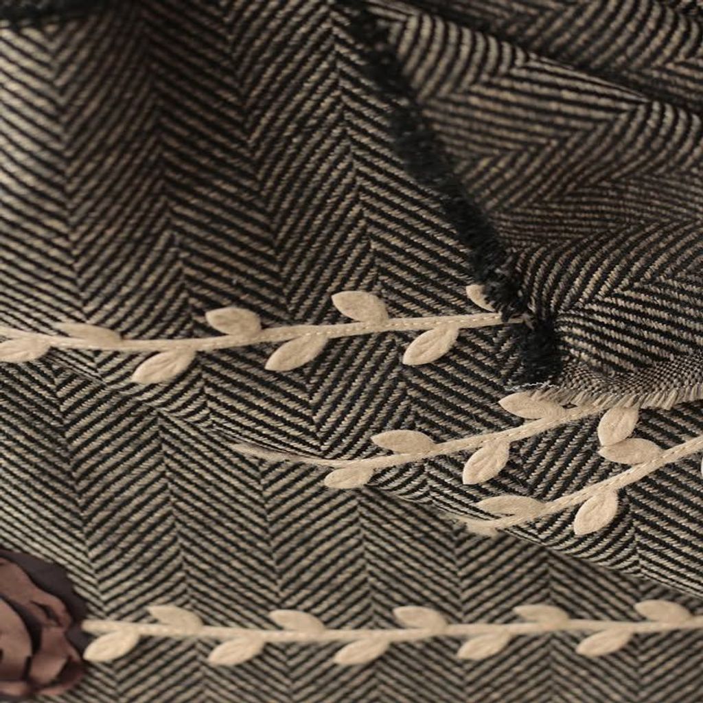 خرید اینترنتی قیمت پارچه فوتر گل برجسته