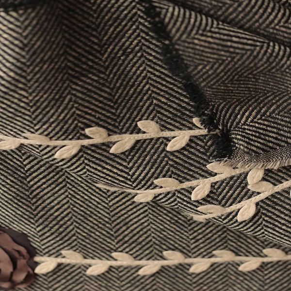 پارچه فوتر گل برجسته