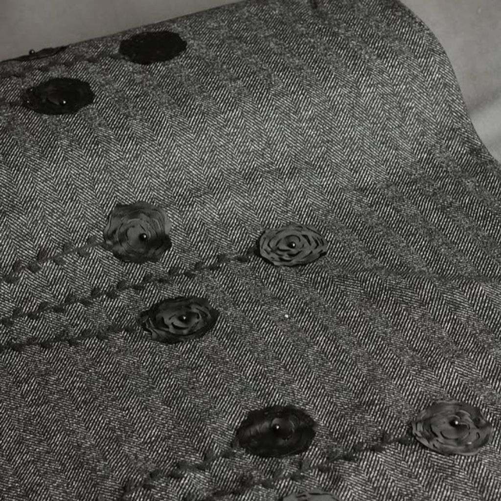 قیمت ارزان پارچه فوتر گل برجسته