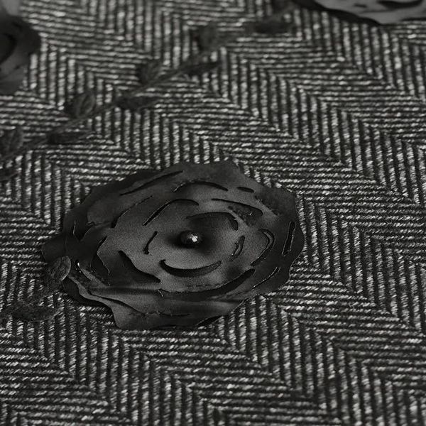 پارچه فوتر گل برجسته