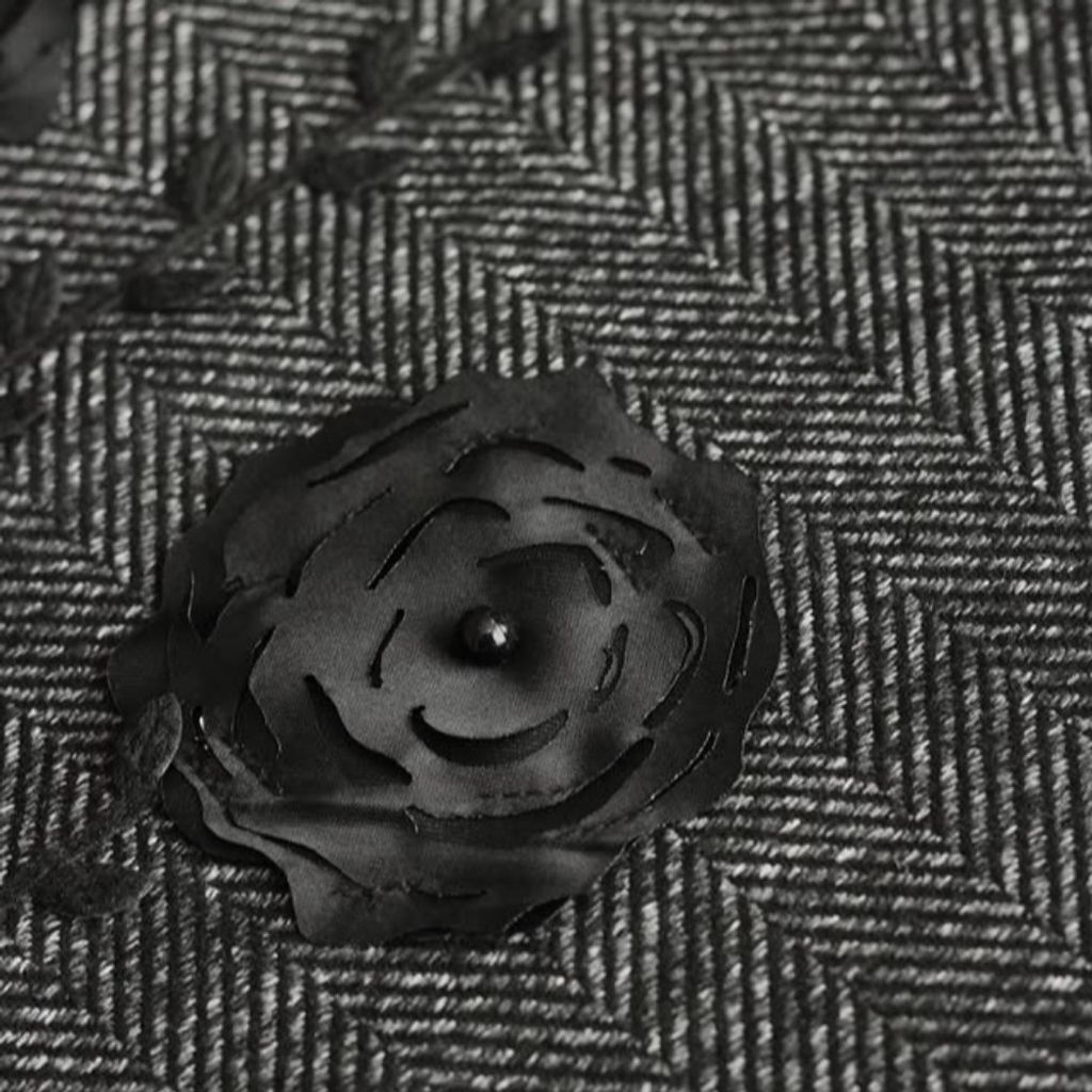 خرید انلاین پارچه فوتر گل برجسته