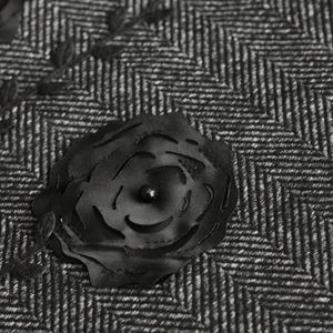 خرید انلاین پارچه فوتر گل برجسته