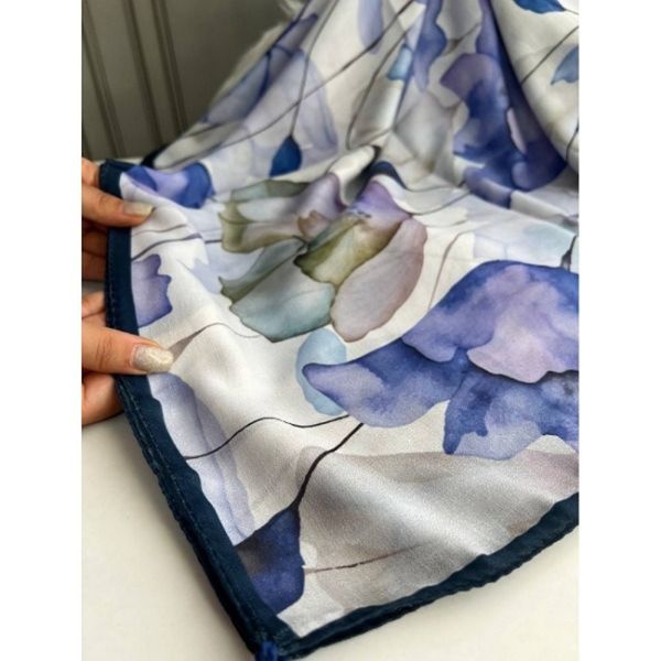 روسری نخی قواره 140 نخ گلوریا مدل لاله