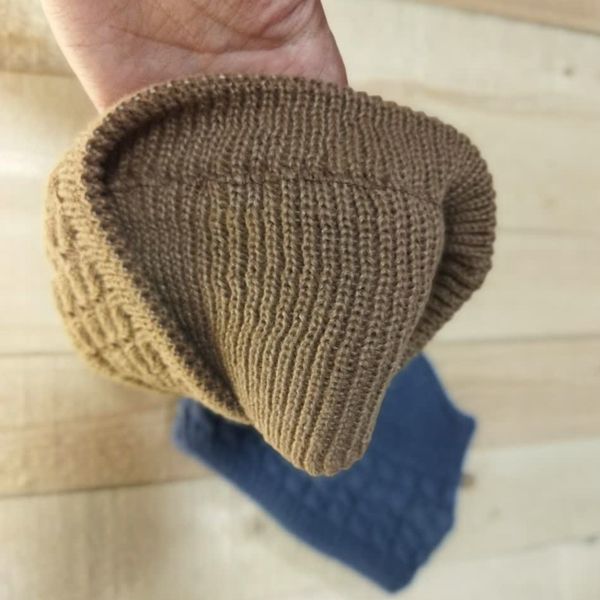 هدبند گوشدار بافت