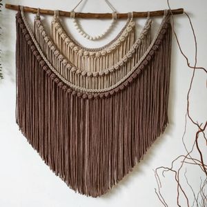 دیوار کوب‌مکر‌ومه بافی مدل خطی