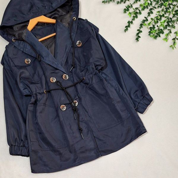 بارونی زنانه کلاهدار طرح آیسودا