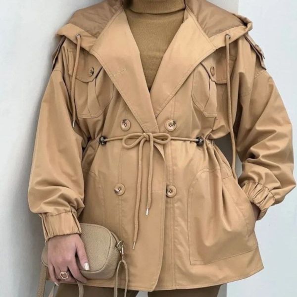 بارونی زنانه کلاهدار طرح آیسودا