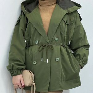 خرید آنلاین بارونی زنانه کلاهدار طرح آیسودا