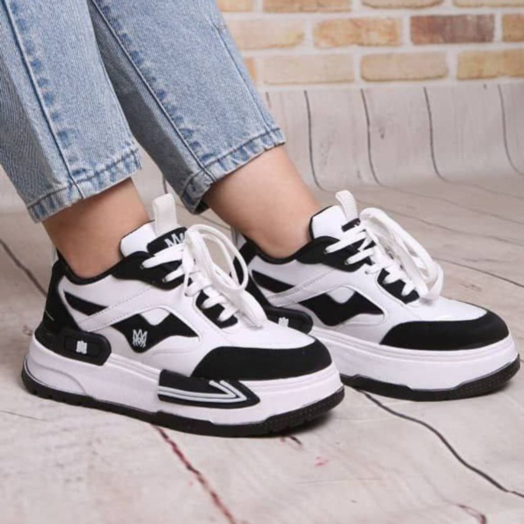 خرید انلاین کفش امیری ونس زنانه لژدار