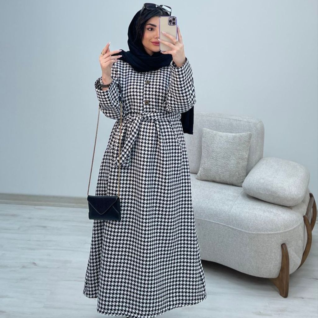 فروش اینترنتی کفتان زنانه طرح پاییزه پیچازی