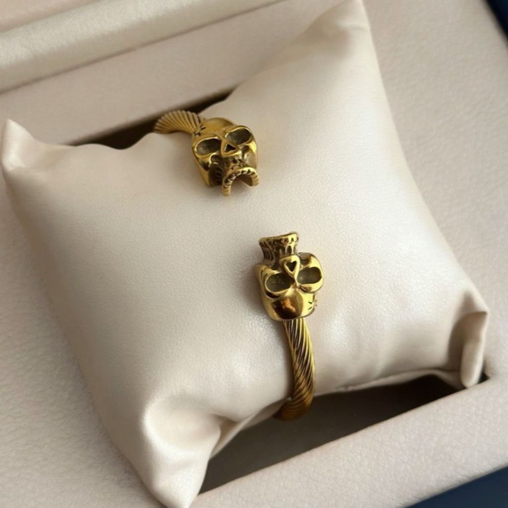 قیمت دستبند مردانه طرح اسکلت