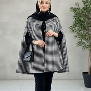 خرید انلاین شنل زیبای پیجازی