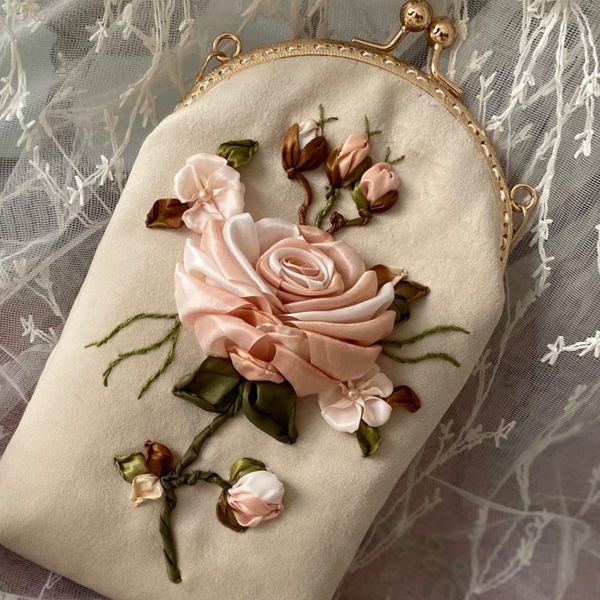 کیف رز ملوس