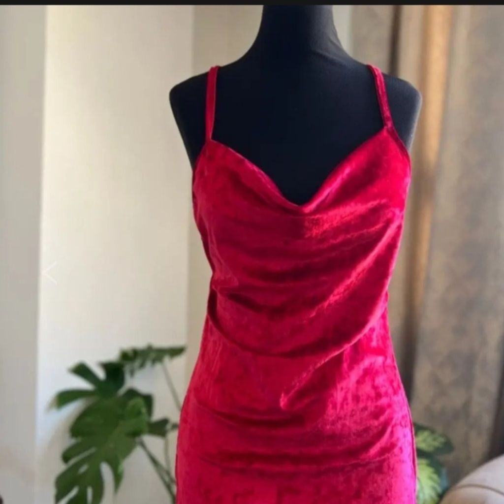 قیمت پیراهن مخمل زنانه