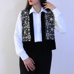 جلیقه سوزن دوزی نورا