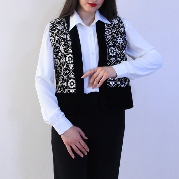 جلیقه سوزن دوزی نورا