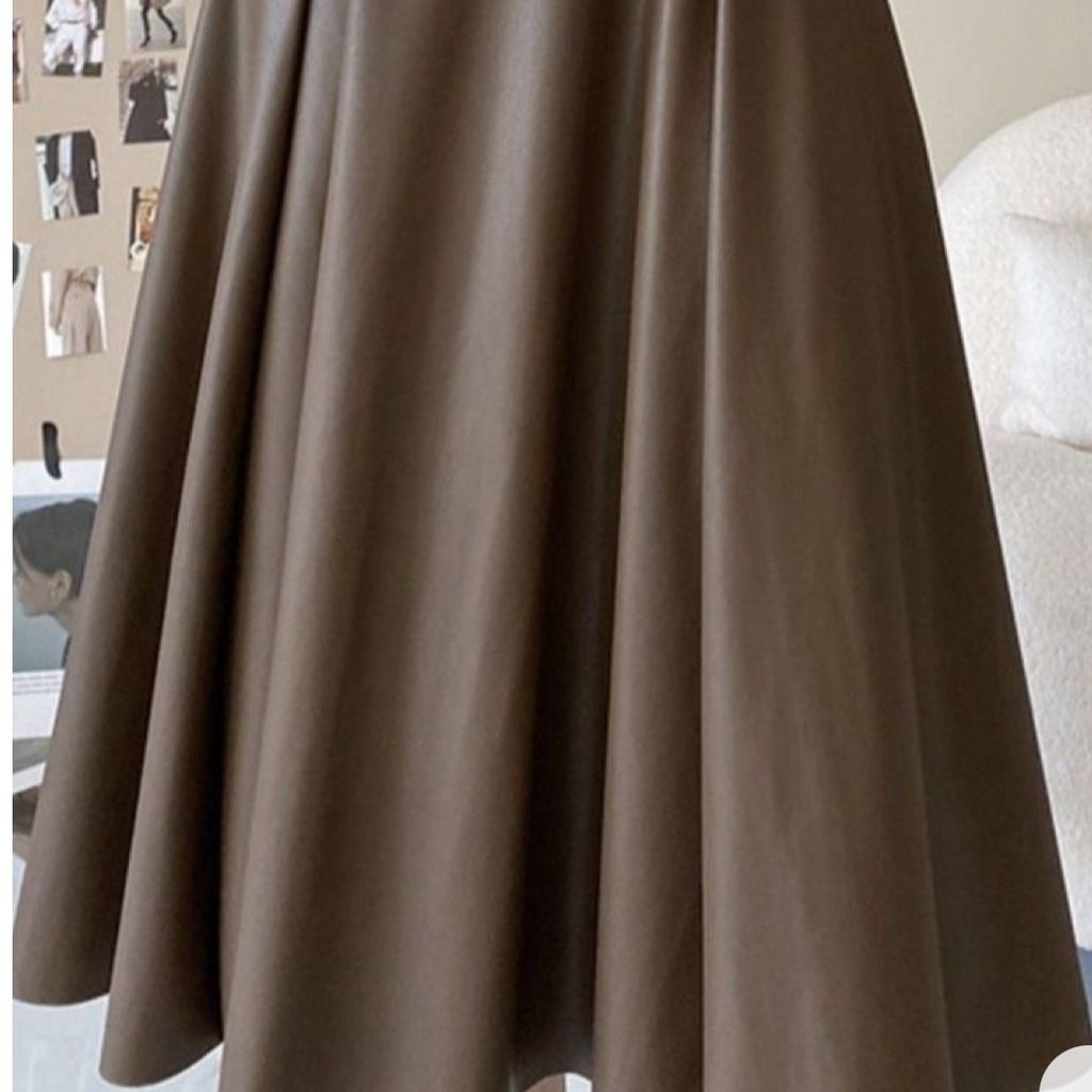 فروش اینترنتی دامن چرم کلوش زنانه