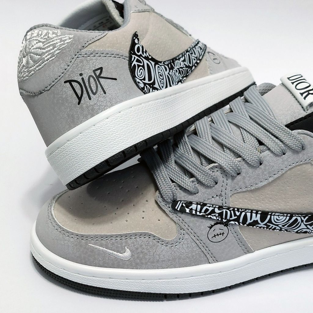 فروش اینترنتی نایک ترویس طرح دیور Dior ‌Travis