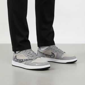 مشخصات نایک ترویس طرح دیور Dior ‌Travis