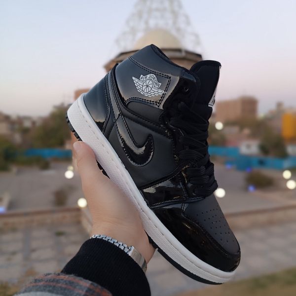 کتونی مردانه جردن وان ورنی ساقدار مشکی کیفیت بالا