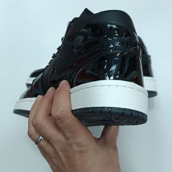 کتونی مردانه جردن وان ورنی ساقدار مشکی کیفیت بالا