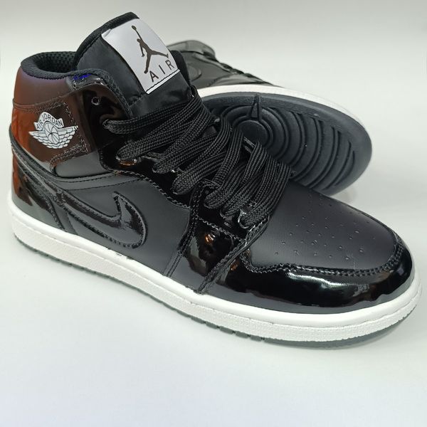 کتونی مردانه جردن وان ورنی ساقدار مشکی کیفیت بالا