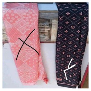 شال نخی مشکی هلویی طرحدار منگوله دار