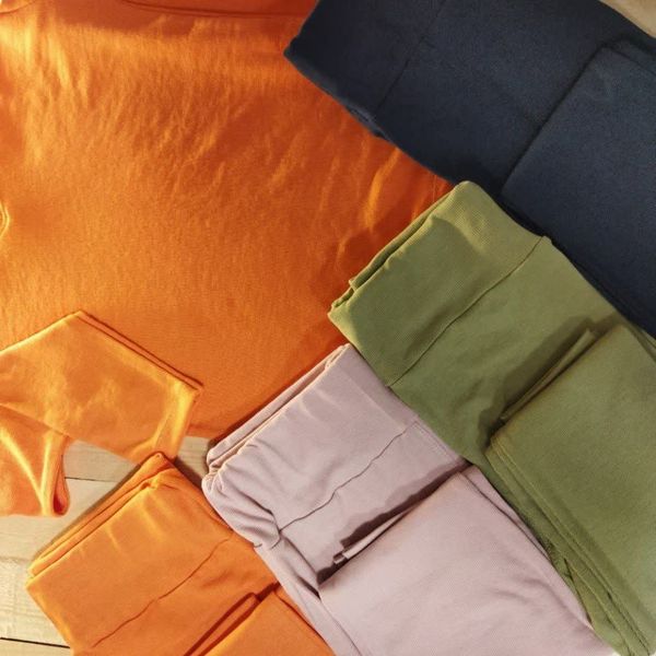 ست بلوز شلوار فانریپ کبریتی زنانه st75