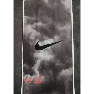 خرید آنلاین حوله و زیرانداز باشگاهی