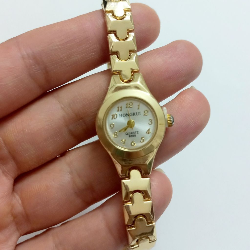 مشخصات ساعت زنانه ظریف