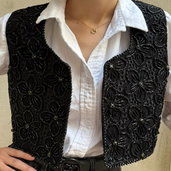 وست زنانه سنتی شب بو