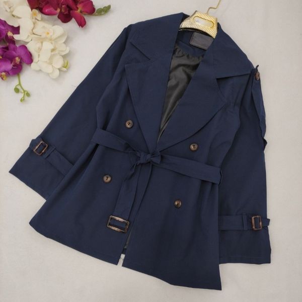 مانتو آستر دار ویرگول