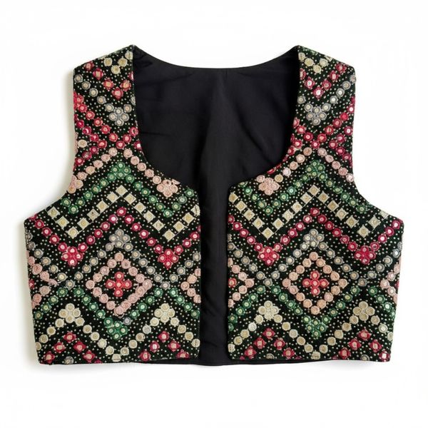 وست سنتی زنانه نورینه